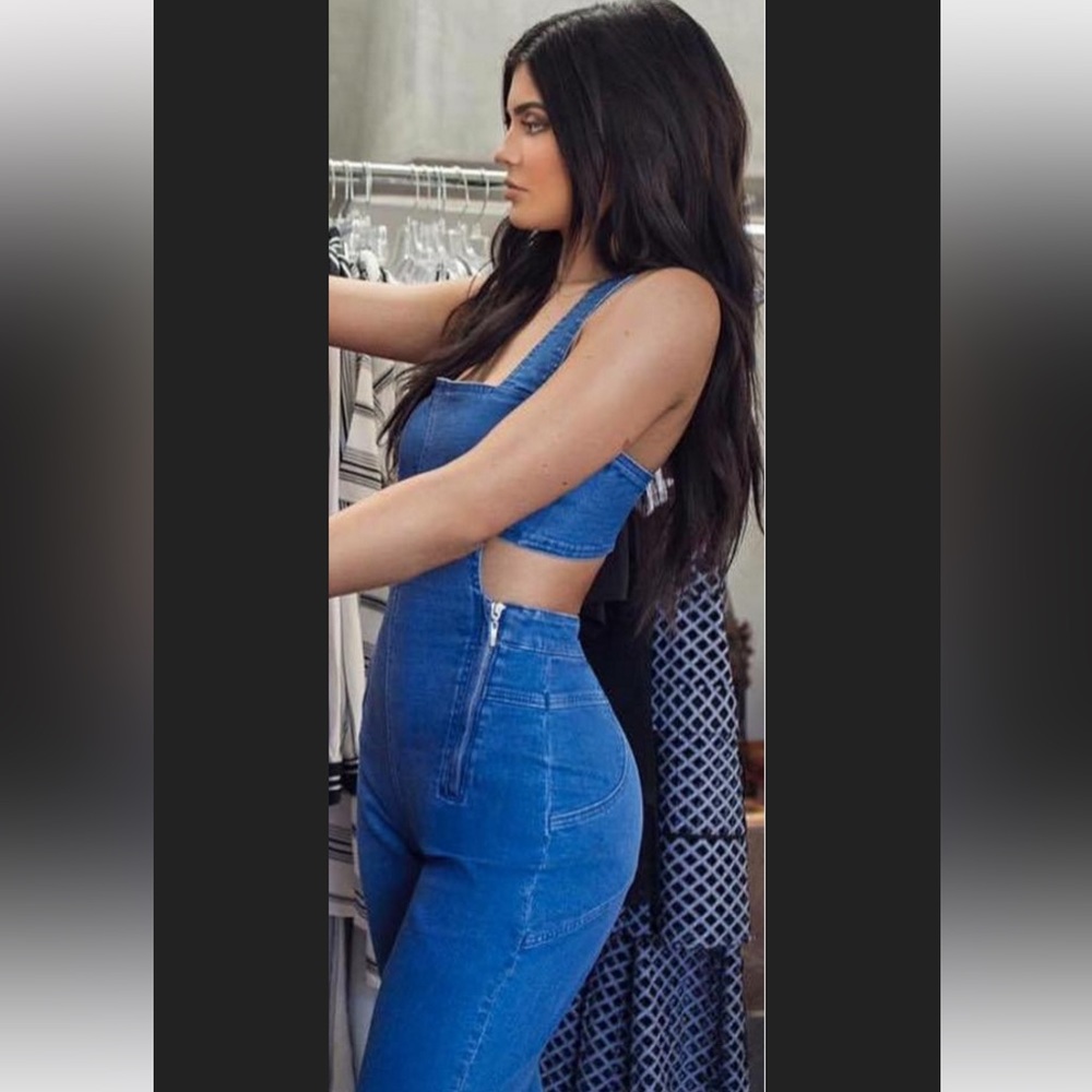 ⚔️SOLD⚔️ Kendall + Kylie Cut Out Denim Jumpsuit Blue Jean Overalls Small - Picture 8 of 10